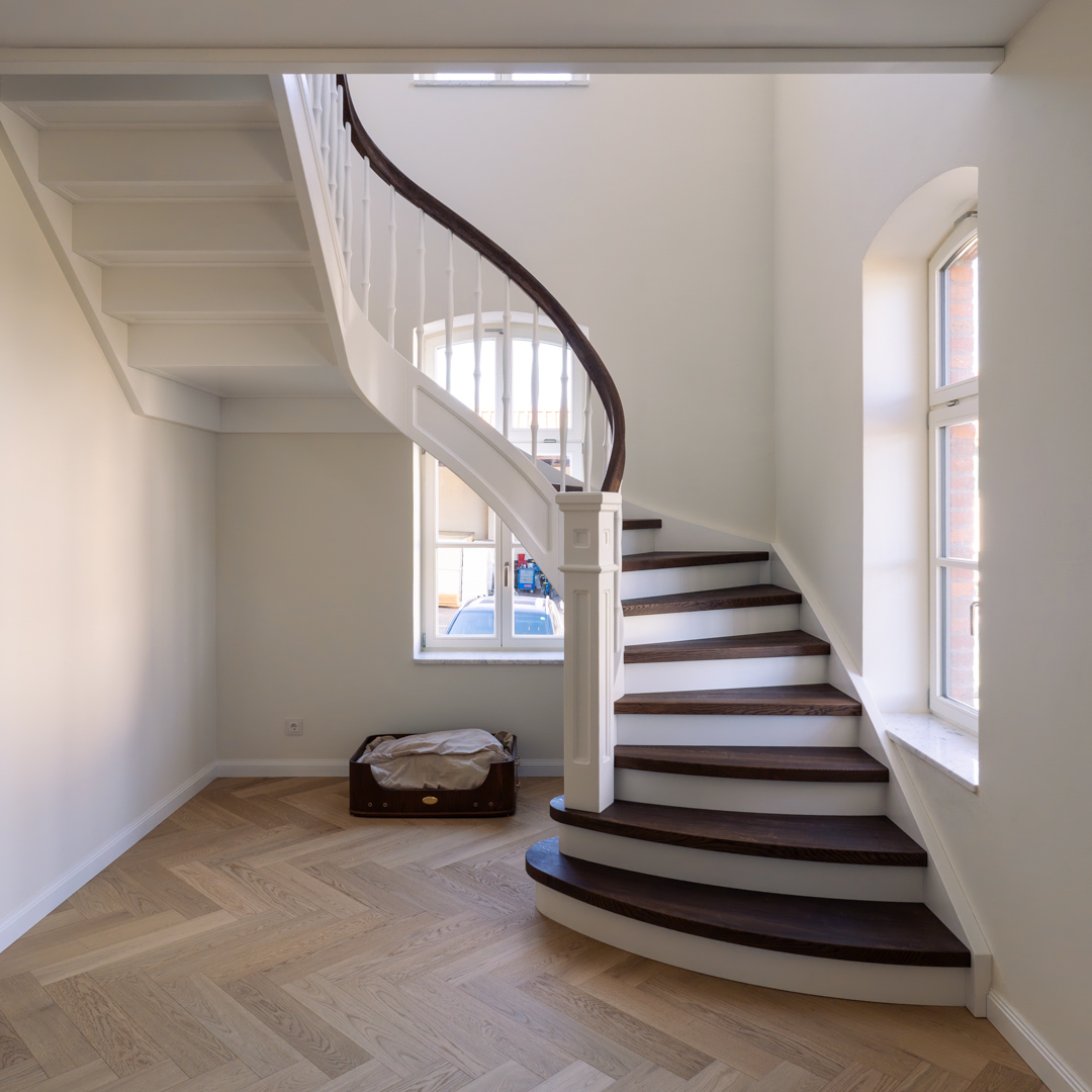 Wangentreppe Elegant